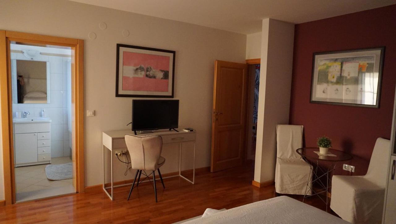 Bed & Breakfast Mirela 4*